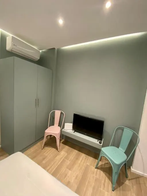 Apartament Crystal Studio-Downtown Escape-Navarinou Square Saloniki